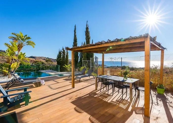 Luxury Villa With Swimming Pool And Amazing Views Málaga